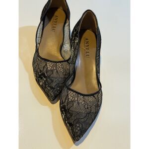 Anyi Lu Black‎ Lace Pointed-Toe Pumps 39.5/9 Italian Leather Couture Comfort